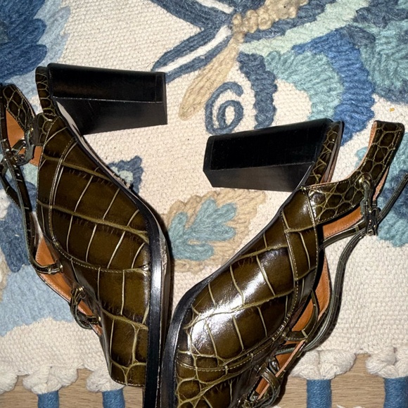 Vanessa Bruno Olive Green Croc-Embossed Sandals - Picture 8 of 9